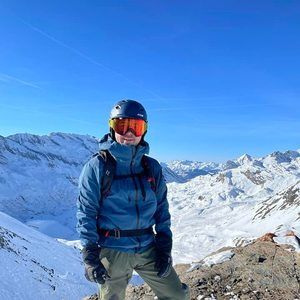 Meet your Posher, Robert